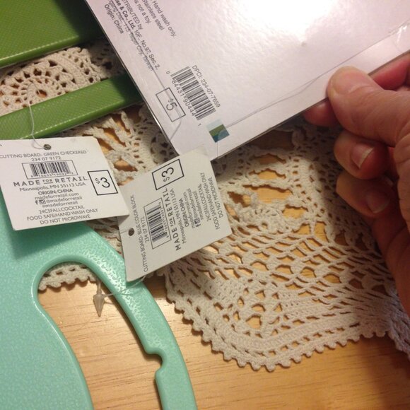 Farmhouse colors kitchen tools, cutting boards, cheese knives, c… - Picture 5 of 8